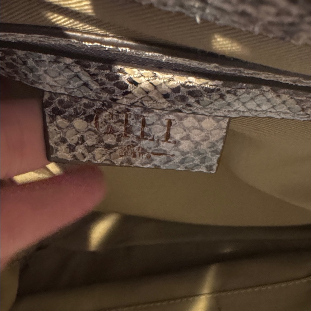 G.I.L.I. Blue Gray Snakeskin Large Tote Never Used - Picture 2 of 8